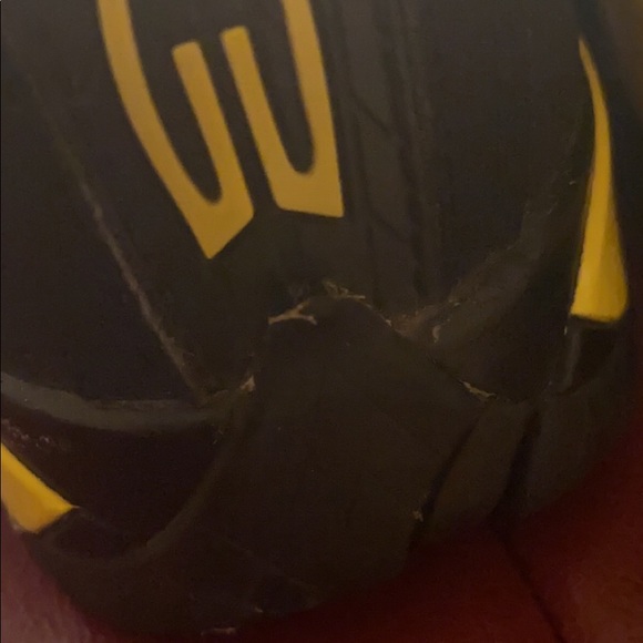 Jordan 14 Retro Thunder - Picture 7 of 8